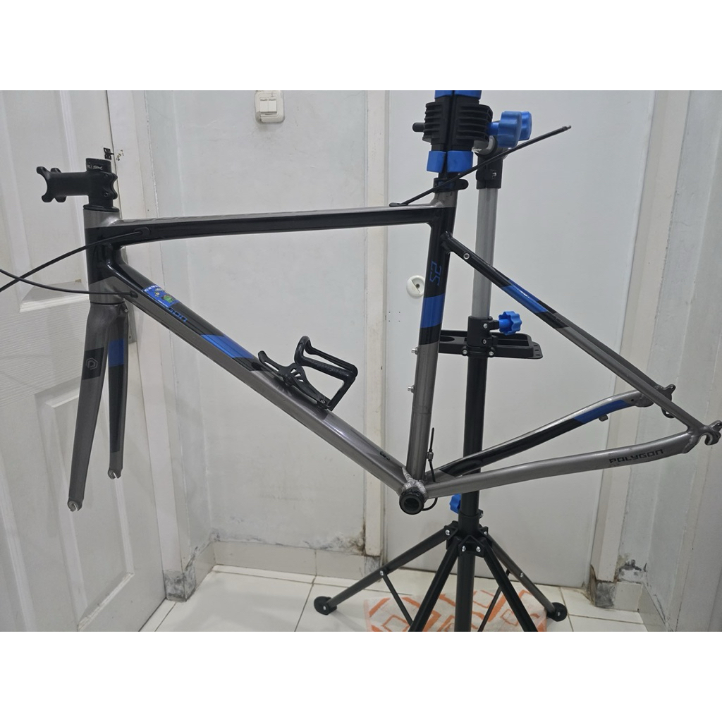 WTS frameset Polygon stratos S2 ukuran S