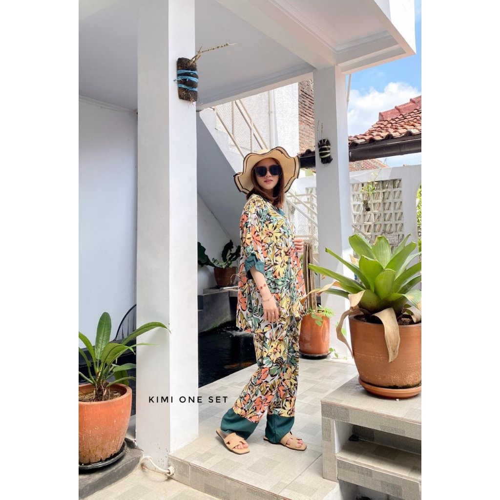 Kimi oneset yayuku yayoe hijab/ Kimi one set oversized/ setelan baju oversize wanita lengan pendek c