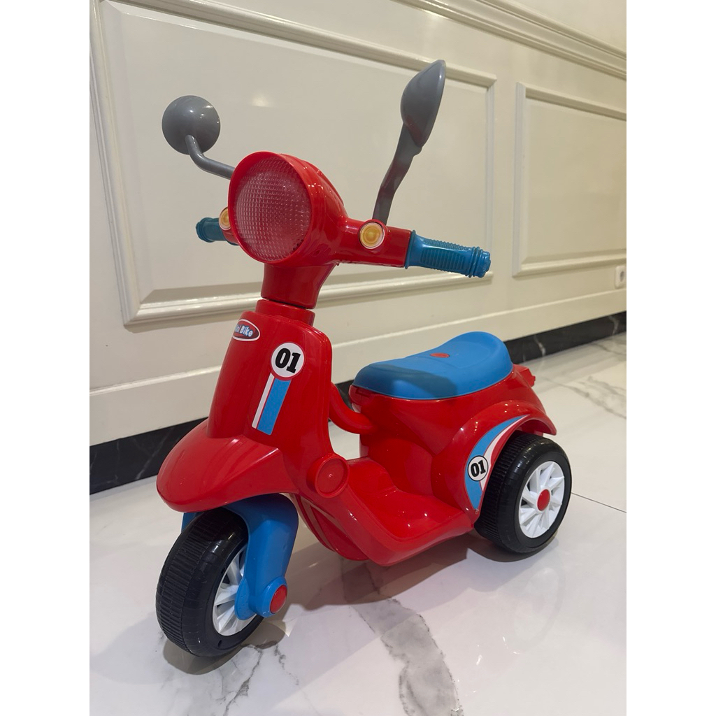 Mainan motor anak ride on preloved