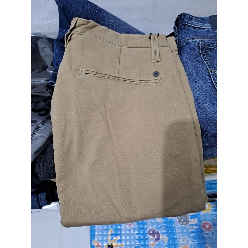 Celana Oxygen Pendek Katun