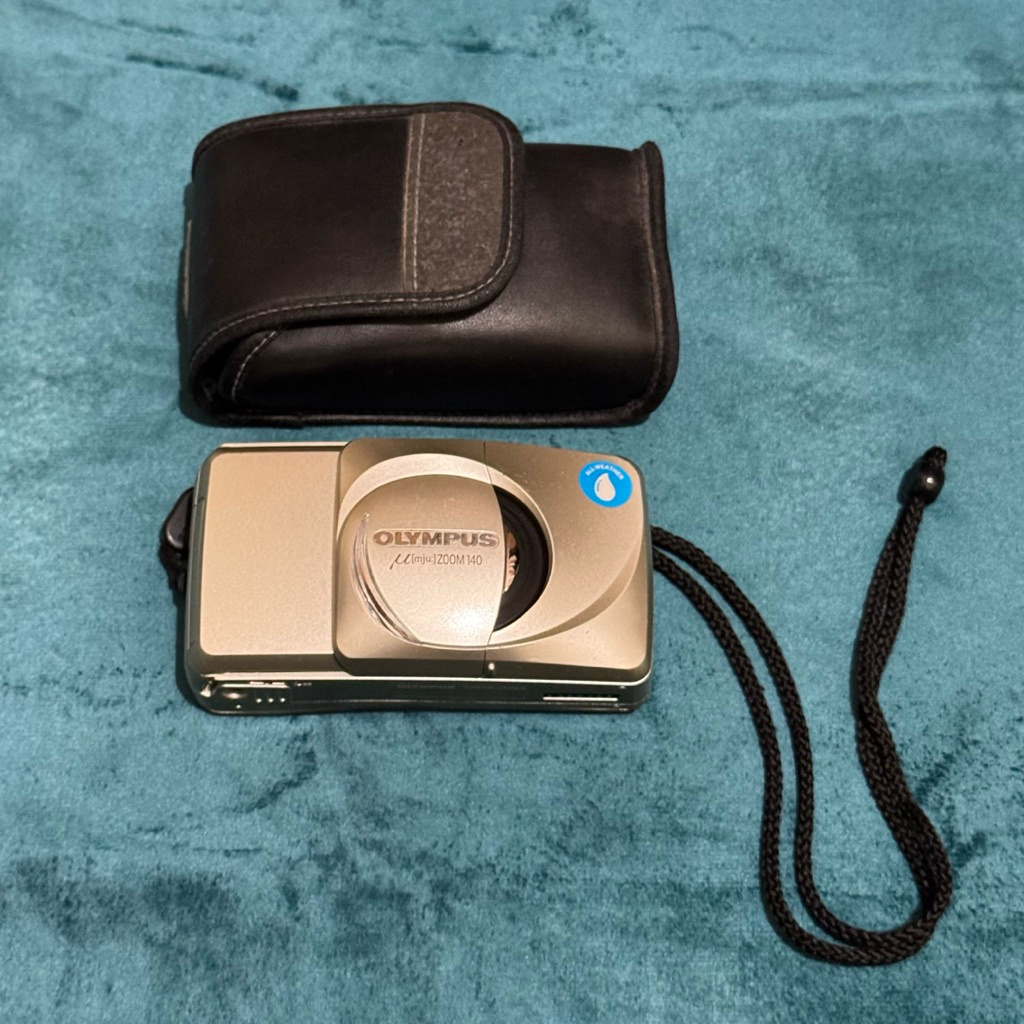 OLYMPUS MJU 140 ZOOM WITH BATTERY & LEATHER POUCH ORI