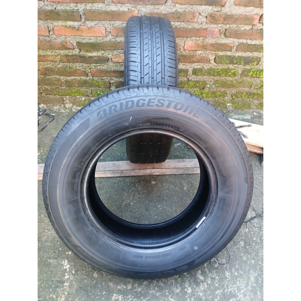 Ban Bridgestone 185/70 R14