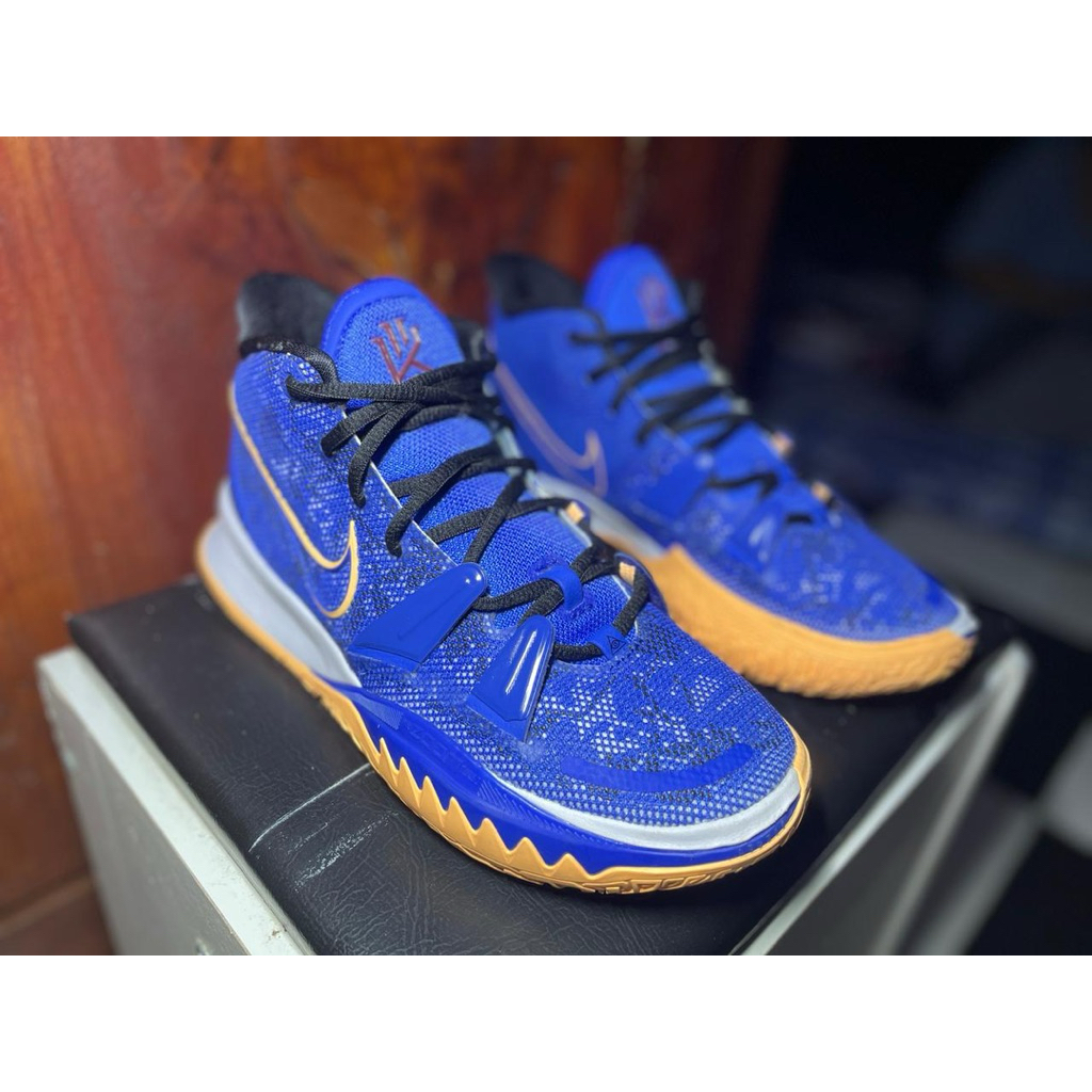 SEPATU NIKE BASKET NIKE KYRIE 7