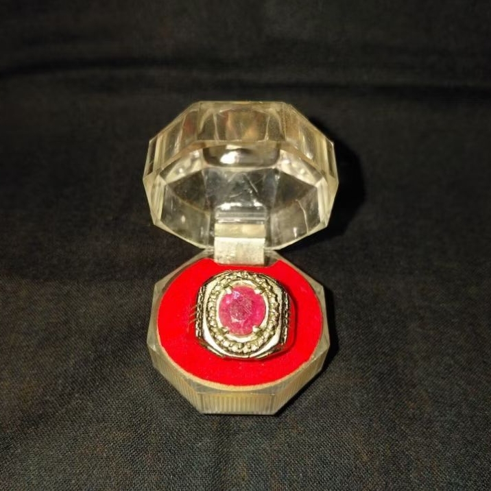 Cincin Batu Permata Ruby Madagaskar