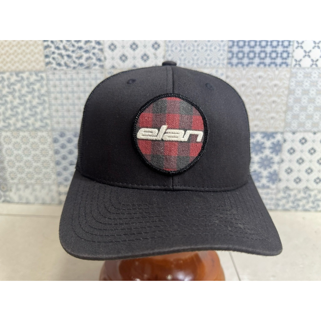 Topi Second Brand Branded Elan Flanel Full Black By Yupoong Tag Official