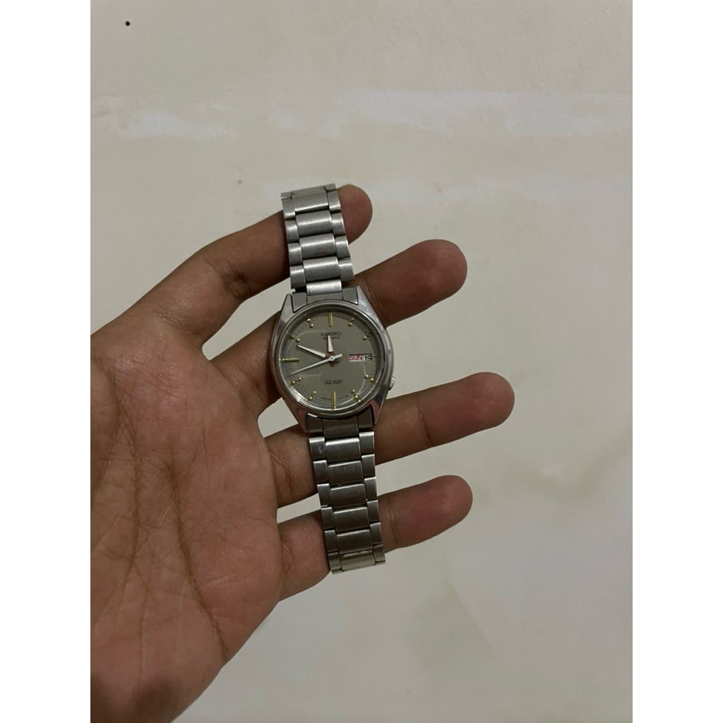 JAM TANGAN SEIKO SQ-100 QUARTZ