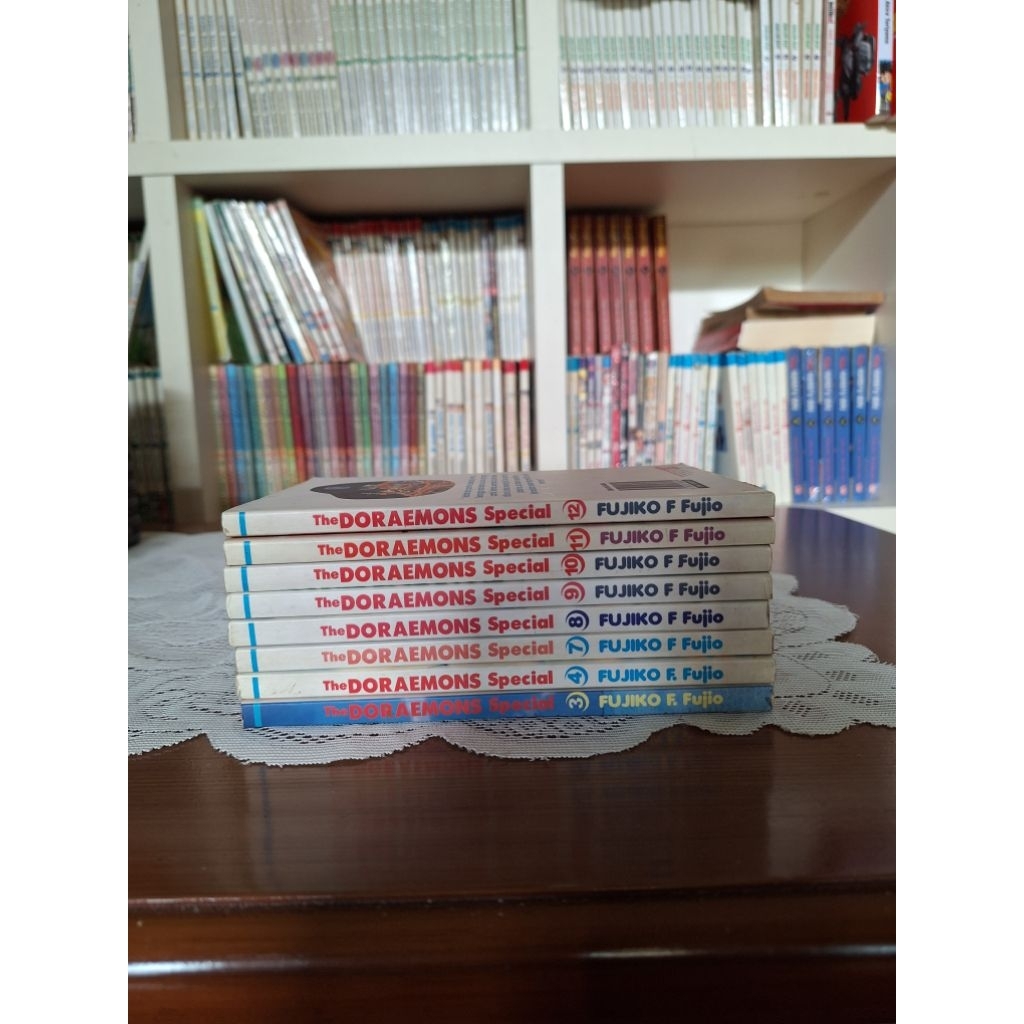 Komik The Doraemon Special (8 buku)