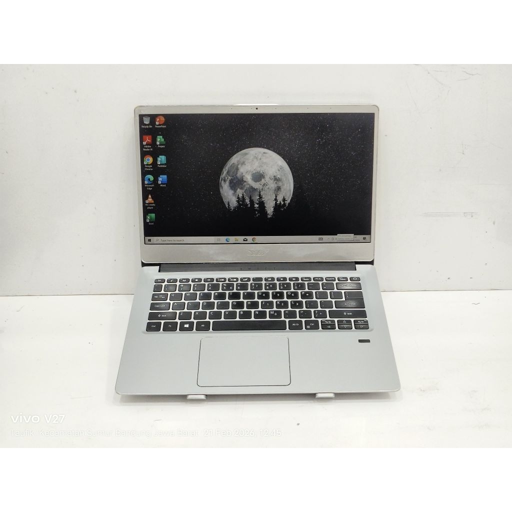 Laptop Acer Swift 3 Core i5 Gen 8 RAM 8/ SSD 256 GB