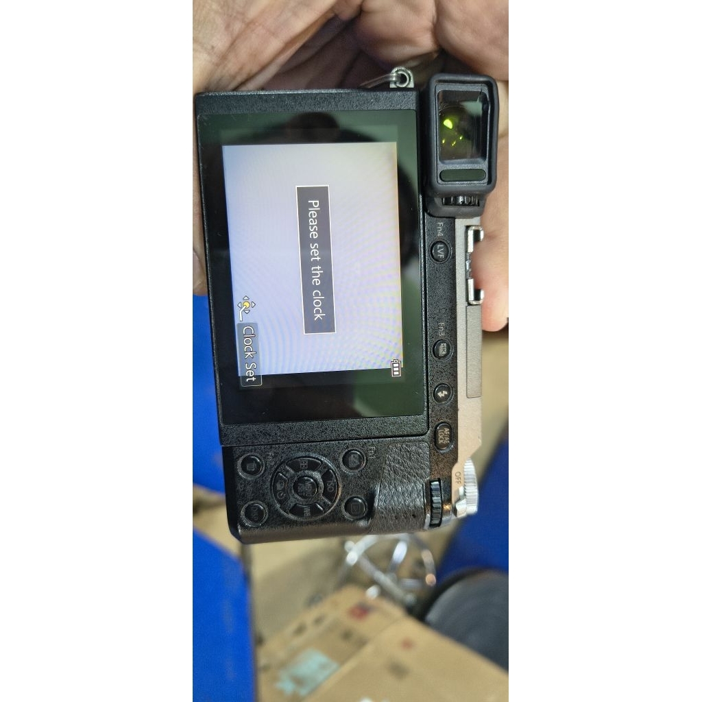 mirrorless Lumix GX85 Body Only