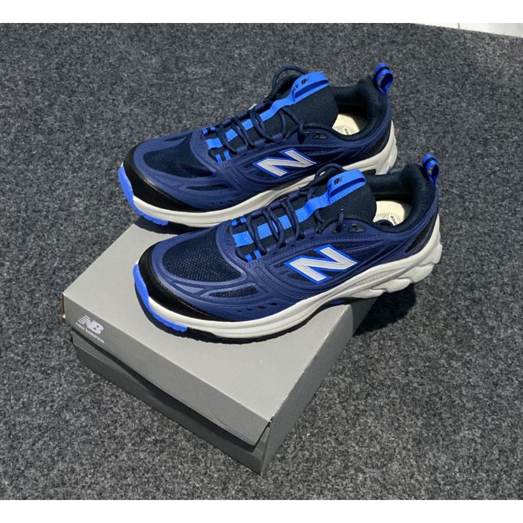 new balance 410 V9