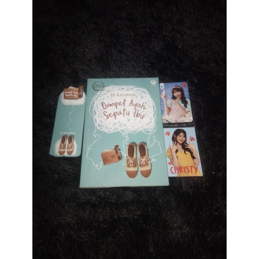 dompet ayah sepatu ibu