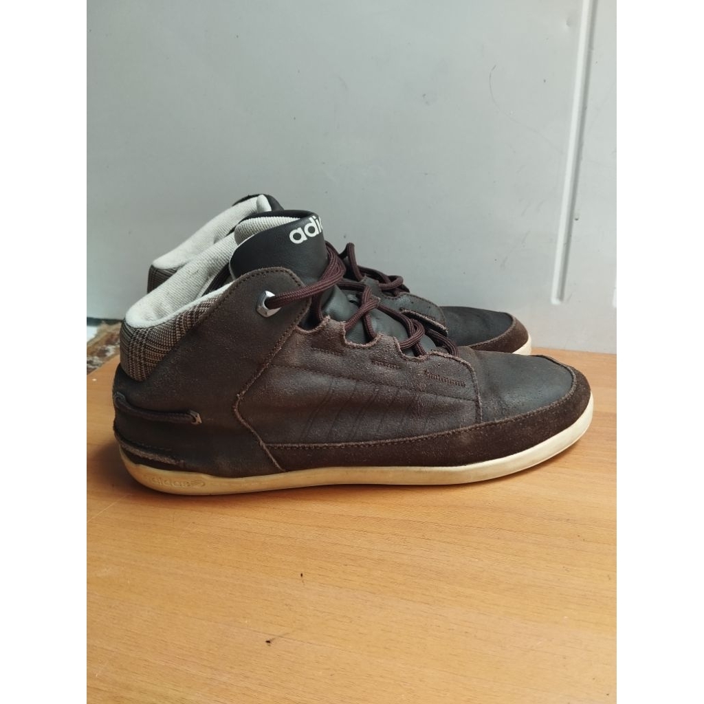 Sepatu Basket Sneakers Bekas Mantan Adidas Zappan Size 46