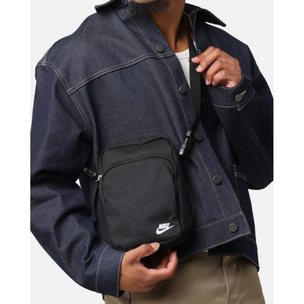 Cross body bag nike 4L