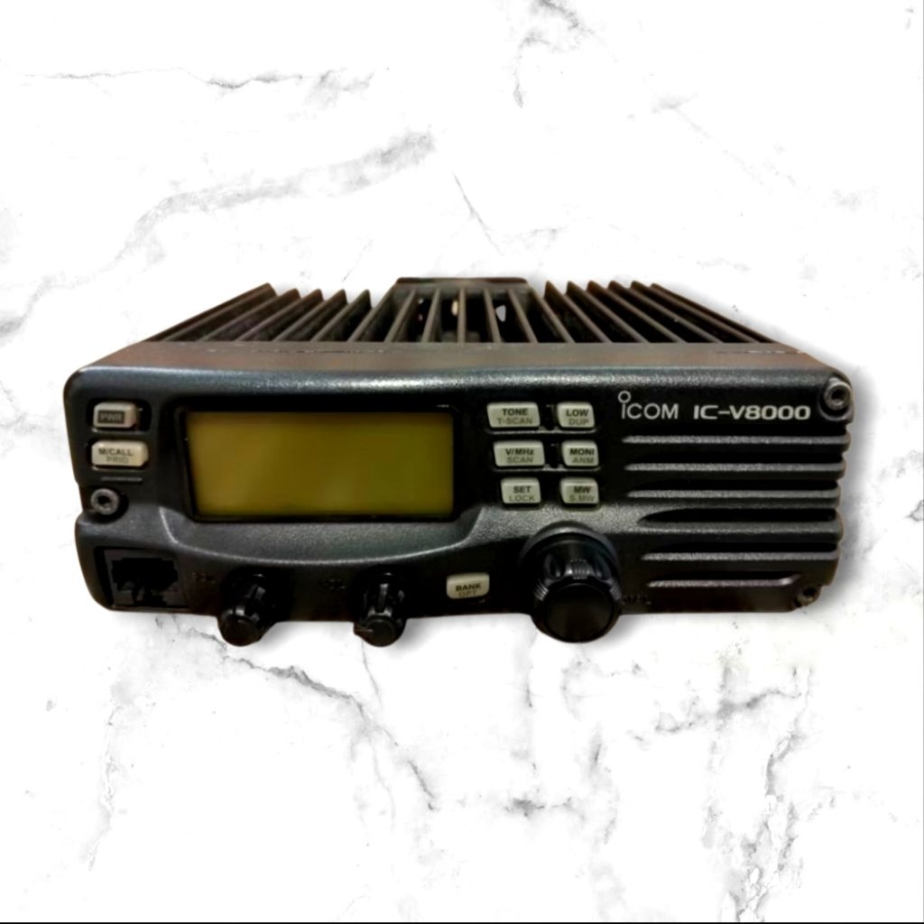 RIG ICOM V8000 ISTIMEWA
