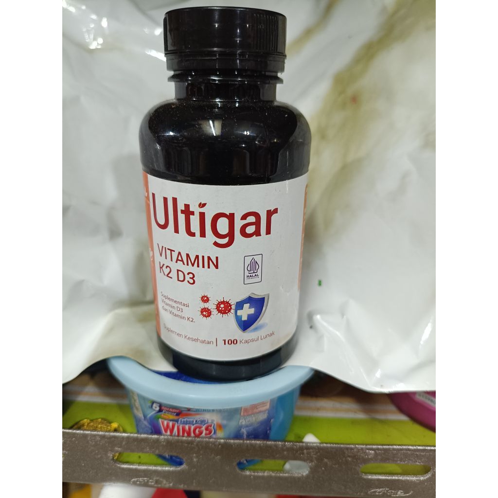 Ultigar vitamin K2D3 suplemen kesehatan 100 kapsul lunak