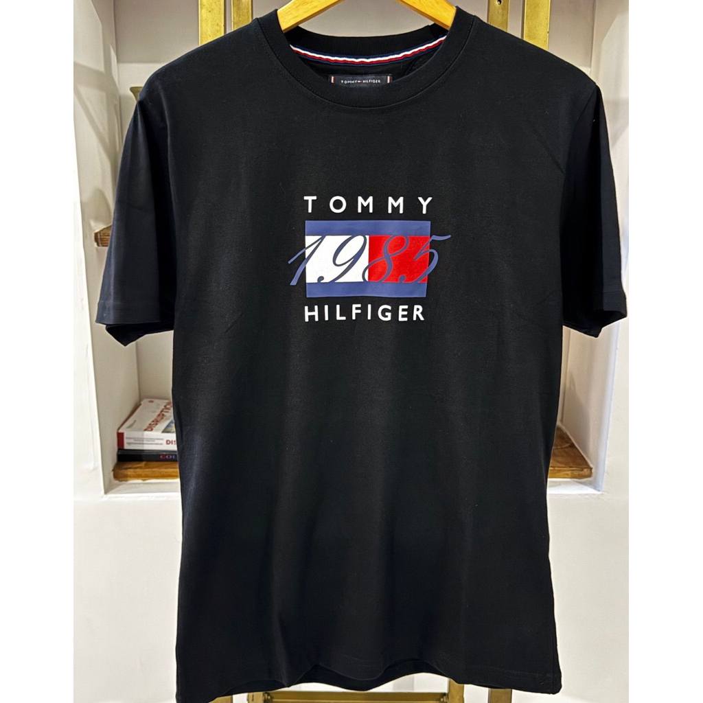 Kaos Pria Tommy Hilfiger