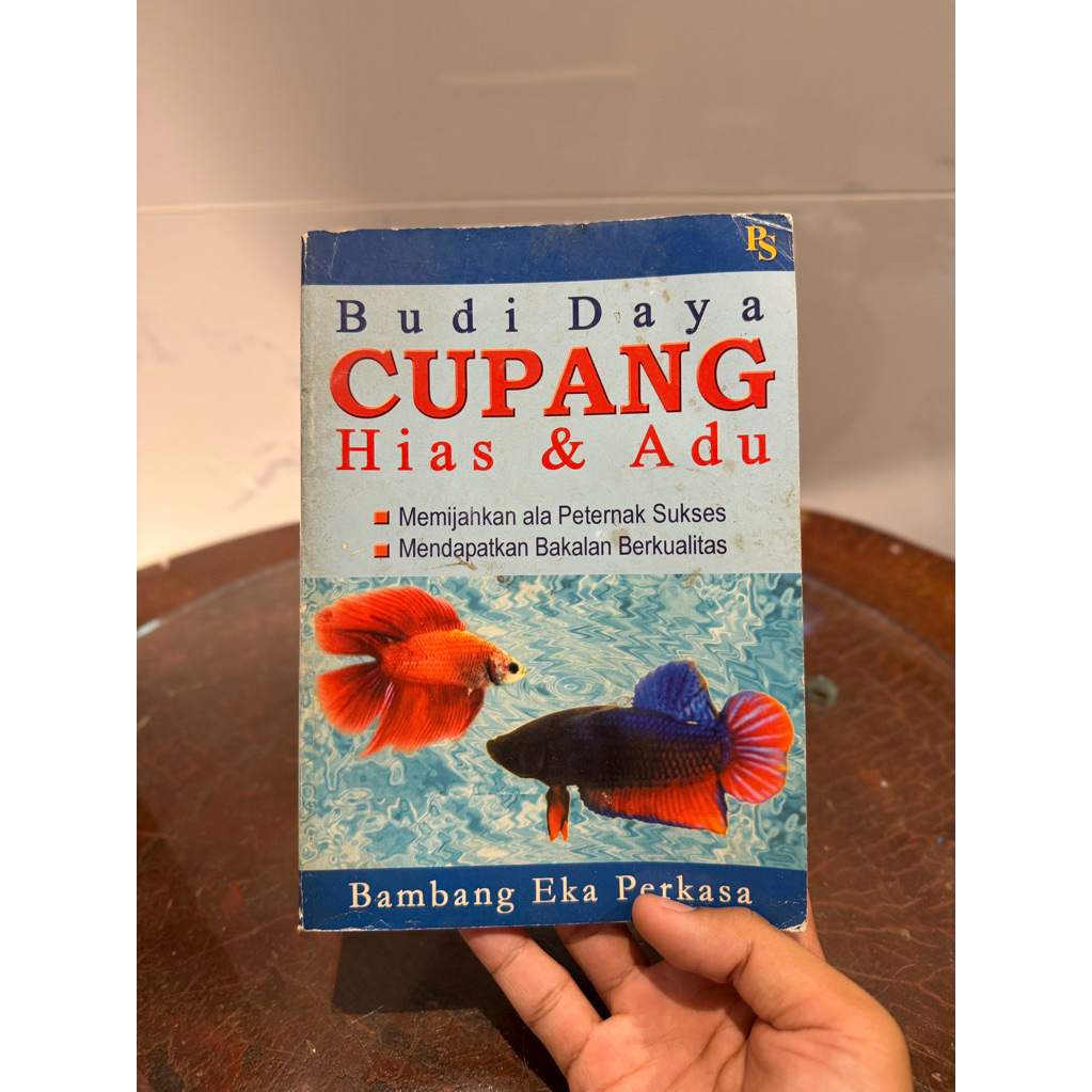 Buku Budidaya Ikan Cupang Hias & Adu – Panduan Ternak Cupang