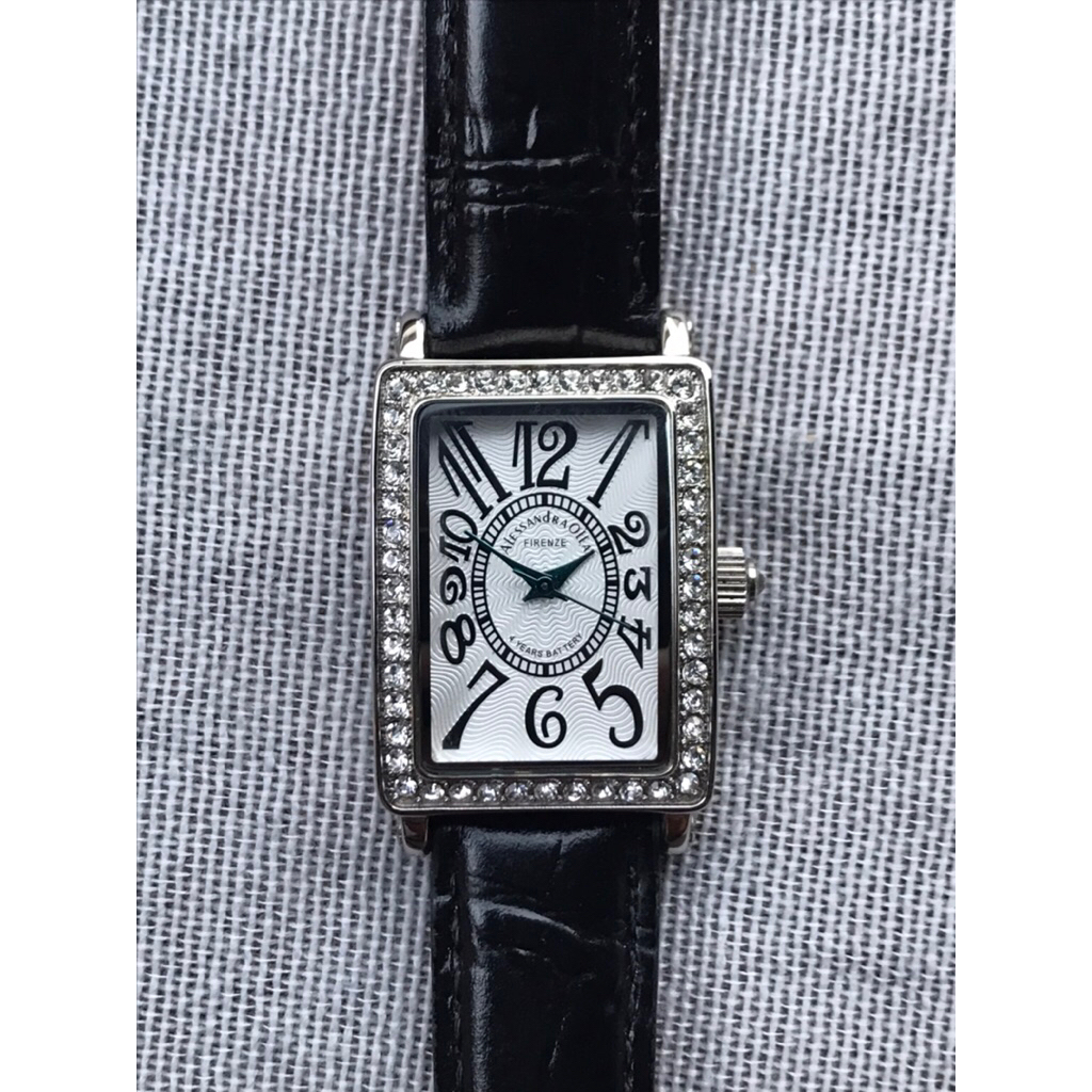 Jam tangan wanita ALESSANDRA OLLA