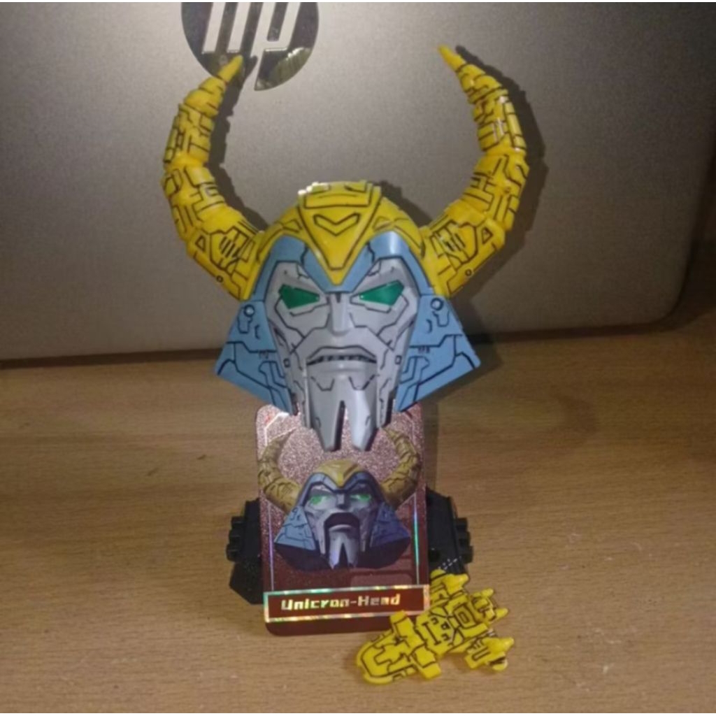 blokees Transformers (second) kondisi mulus hanya dipajang + card