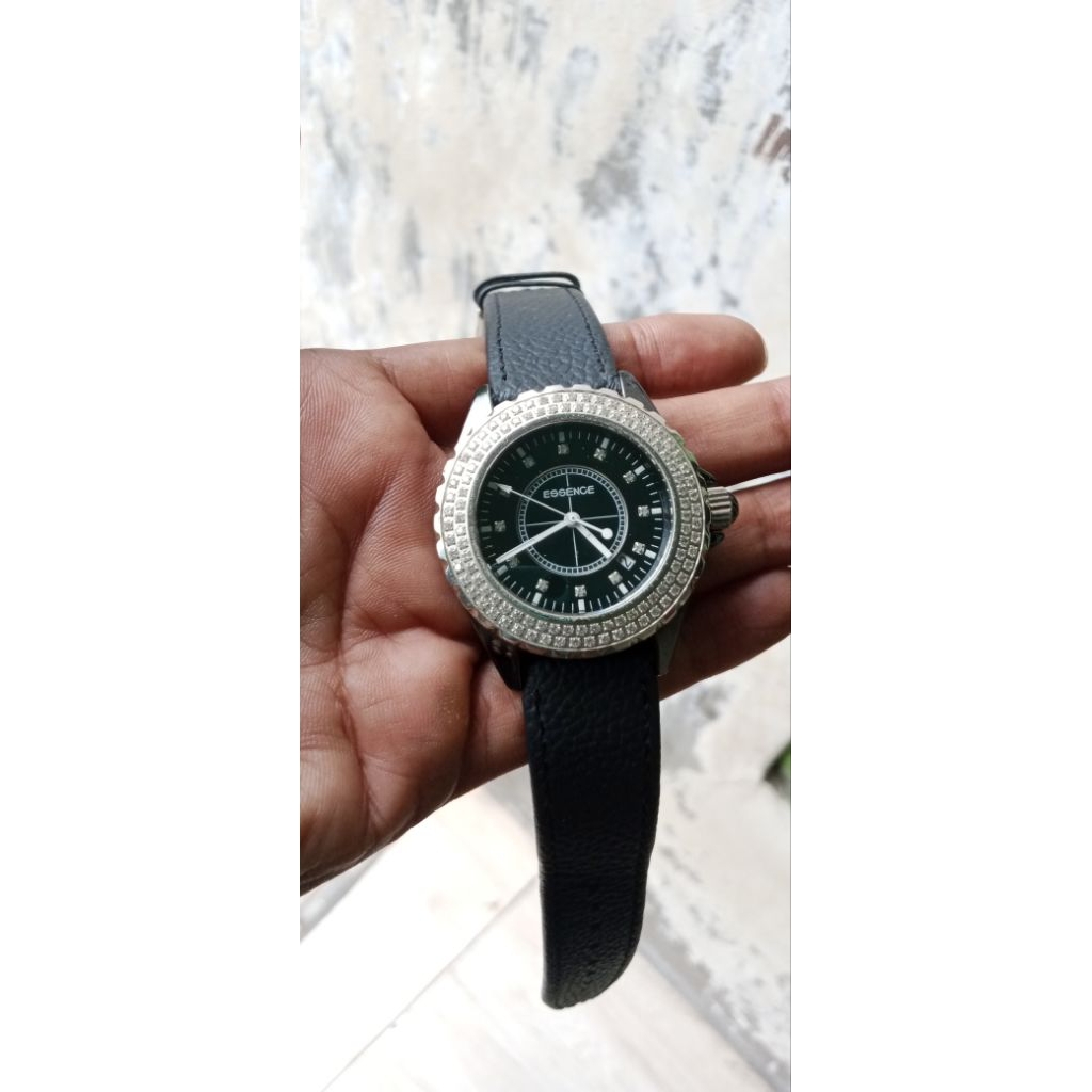 Preloved Jam Original Wanita