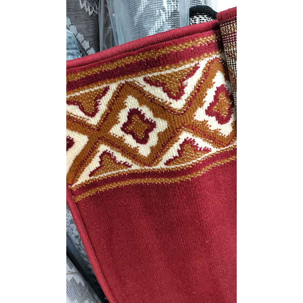 Karpet Sajadah Masjid Medinah Runner Polos ukuran 29m x 1,05 m - MAROON