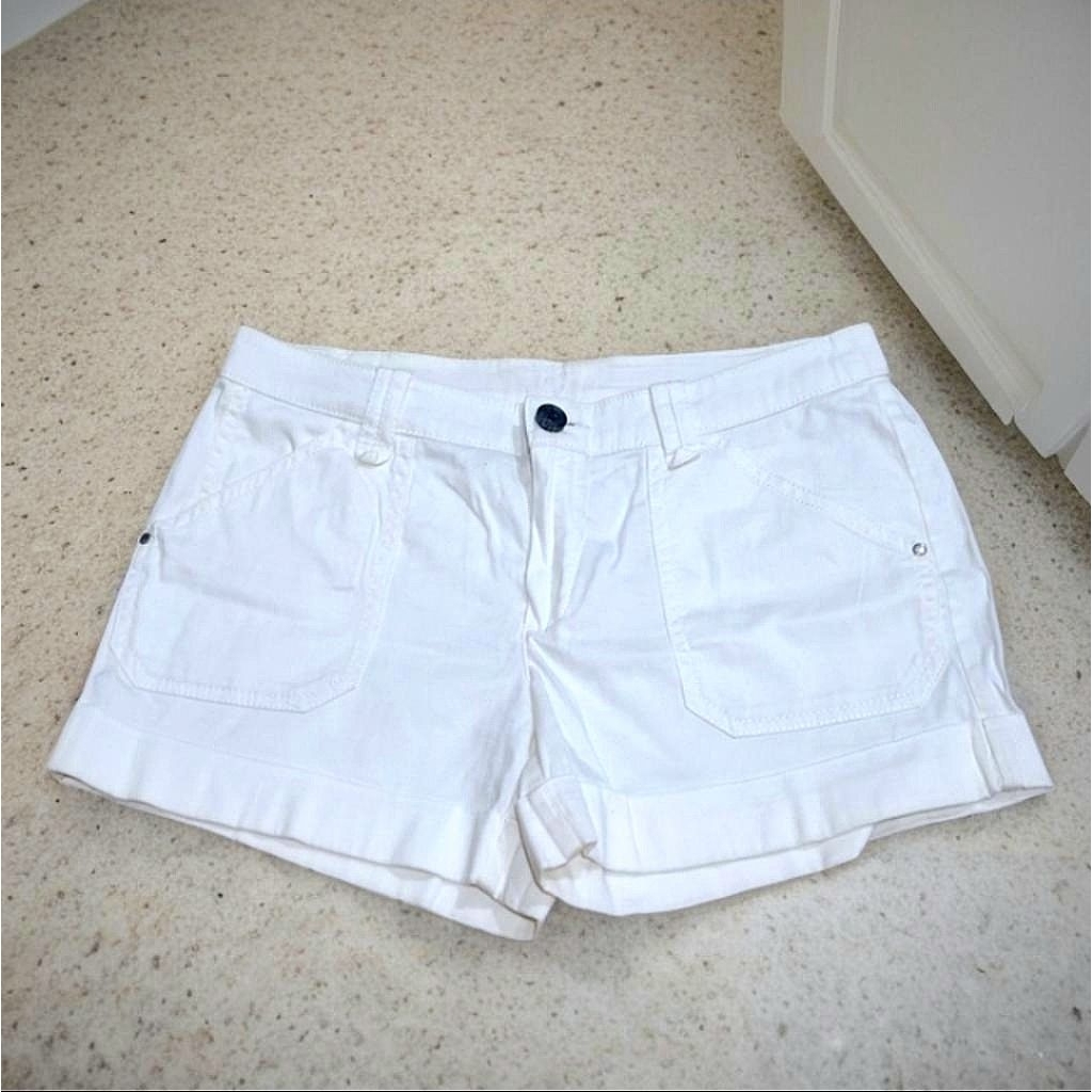 (PRELOVED) CELANA PENDEK WANITA BRAND ORIGINAL MANGO