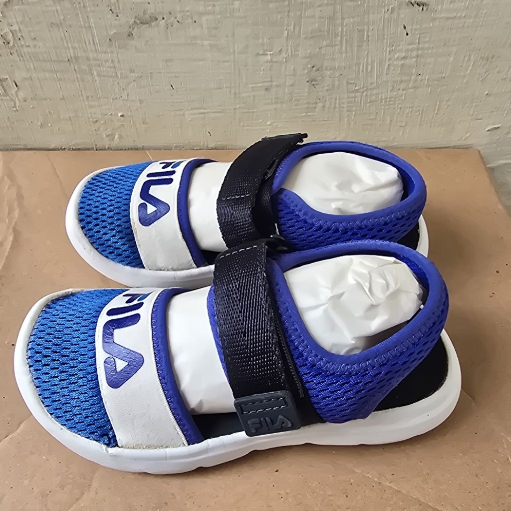F.I.L_A Sandal sepatu anak seken ori size 28 (17,5cm)