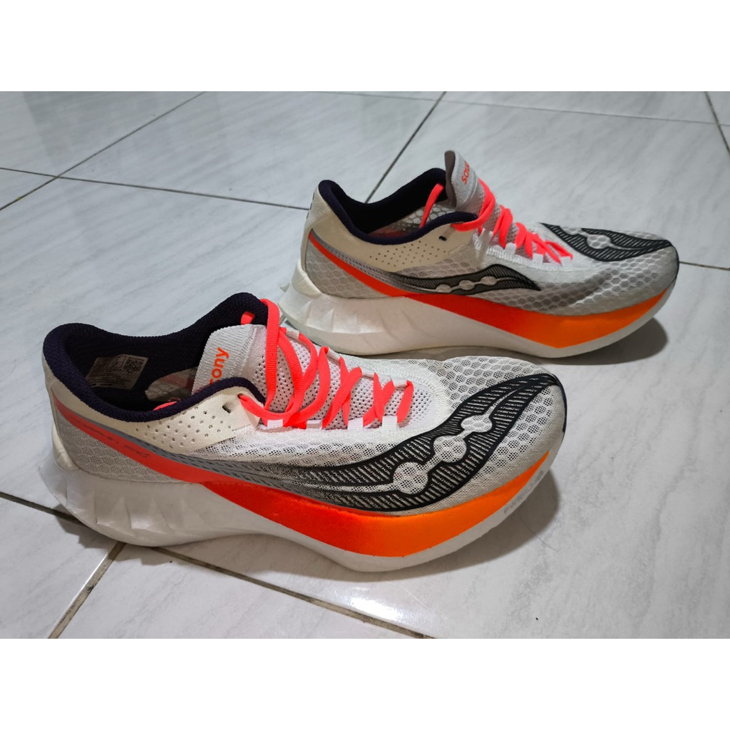 Saucony endorphin pro 4