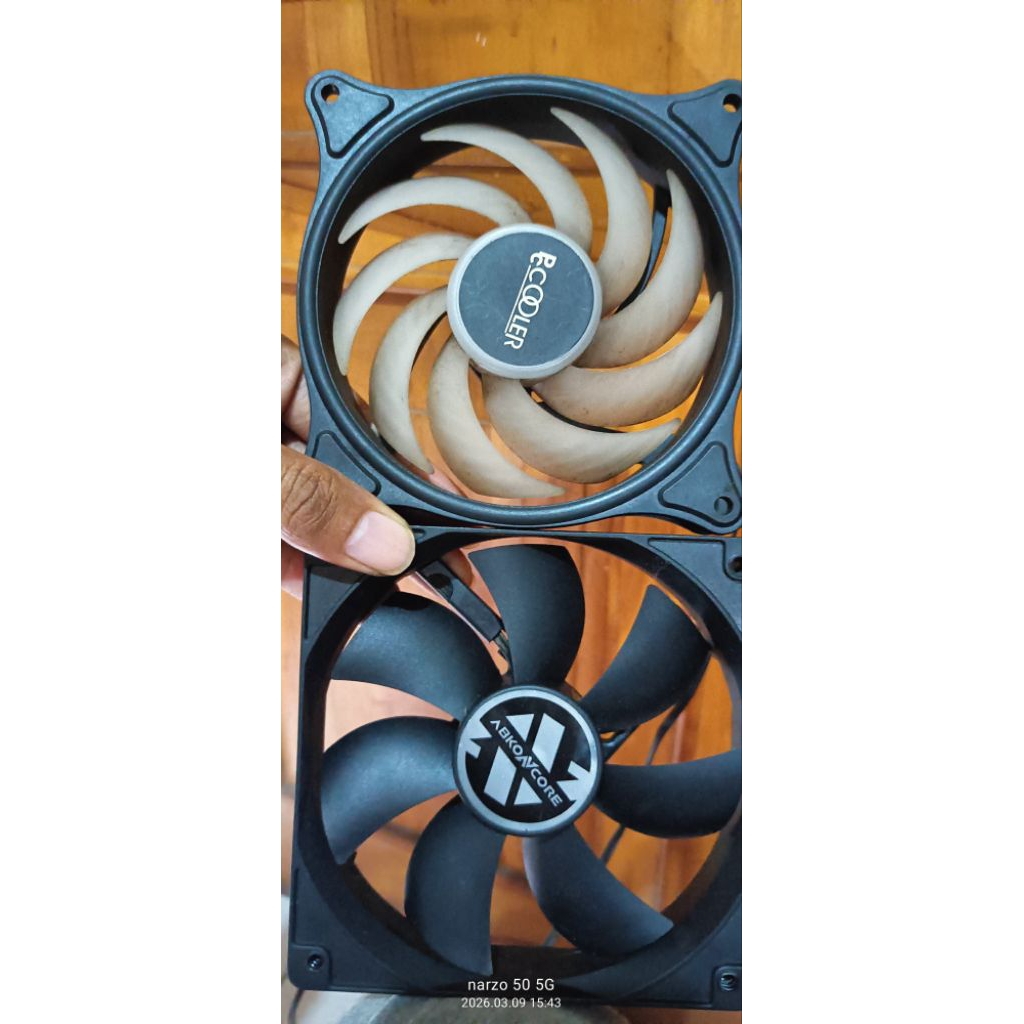 jual 2 buah fan 3pin RGB dan non rgb