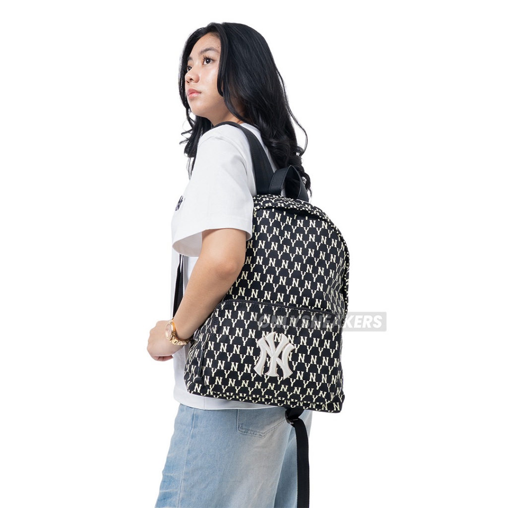 MLB RETRO LARGE NEW YORK YANKEES FULL MONOGRAM BACKPACK BLACK