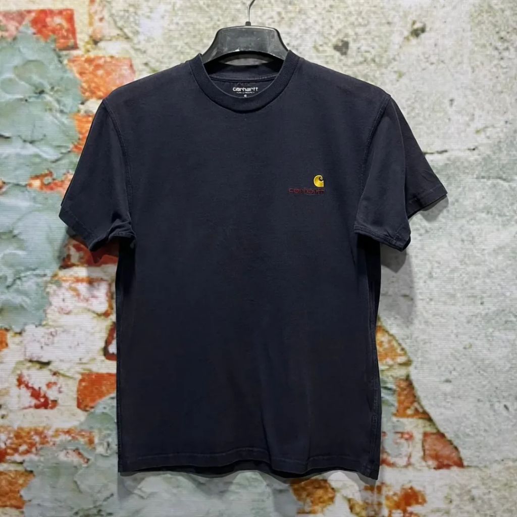 kaos pendek CARHARTT tebal size M casual bagus ORIGINAL