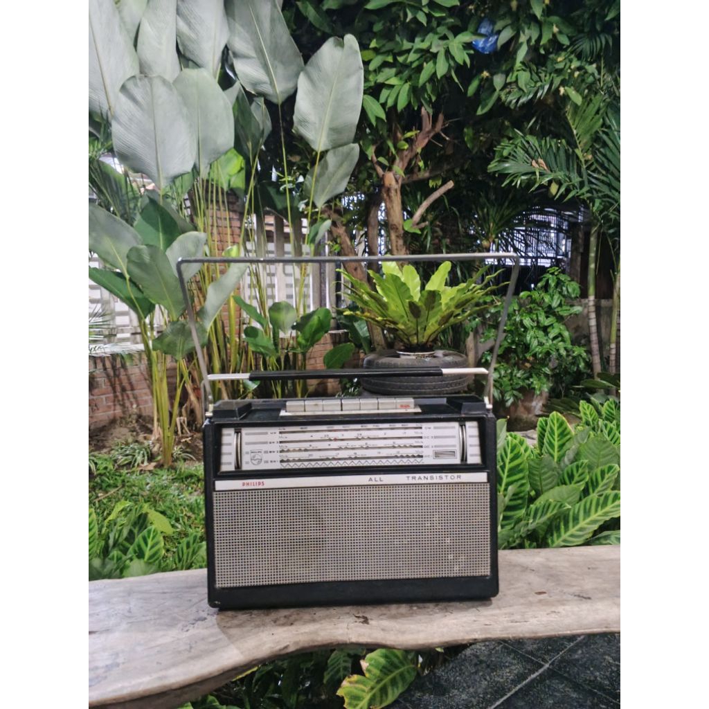 Radio Philips All Transistor