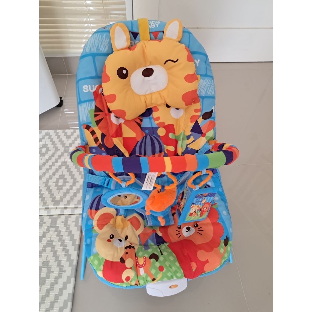 Sugar Baby Bouncer Recline Deluxe Musical Vibration (Preloved like new)