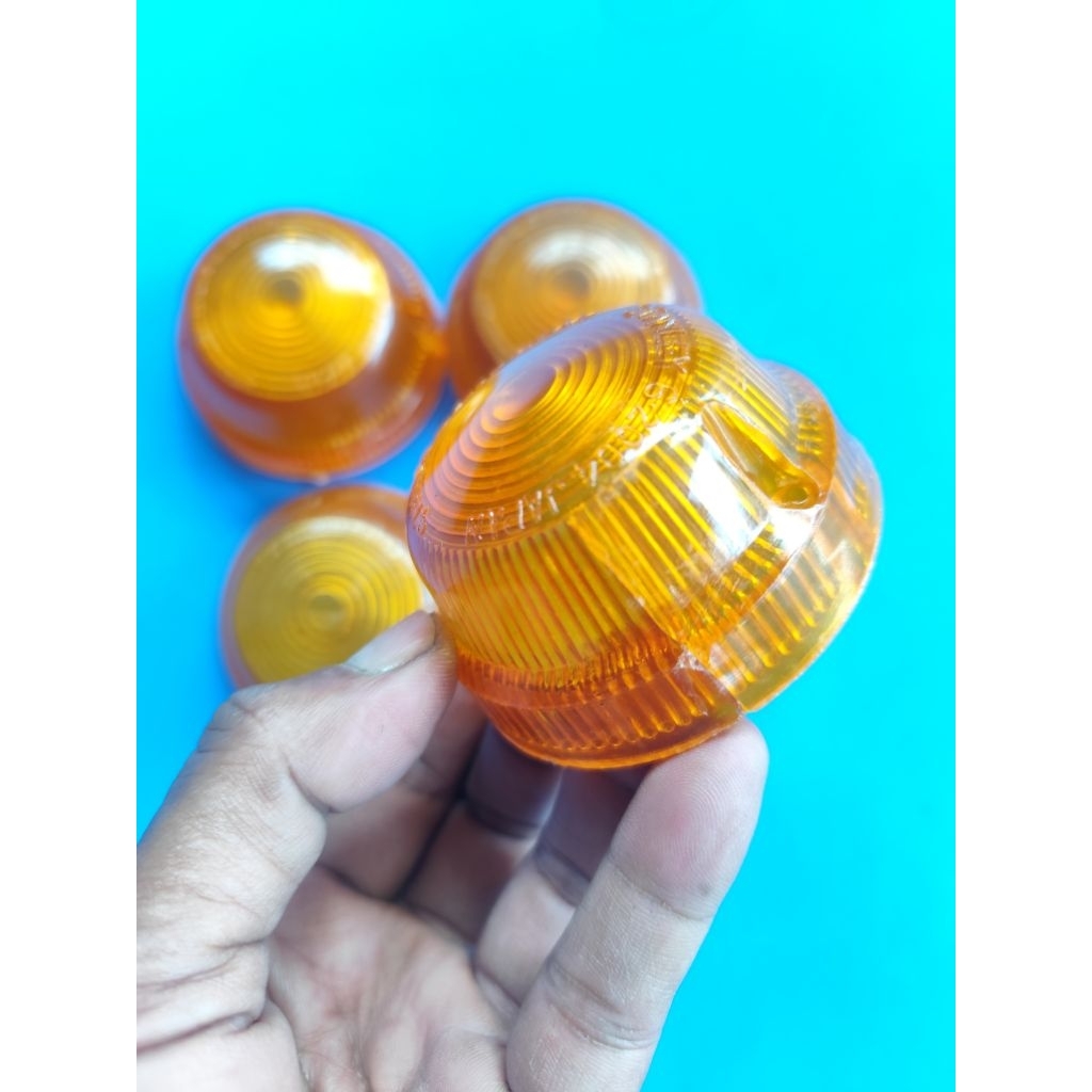 Mika sein mika riting Honda C70