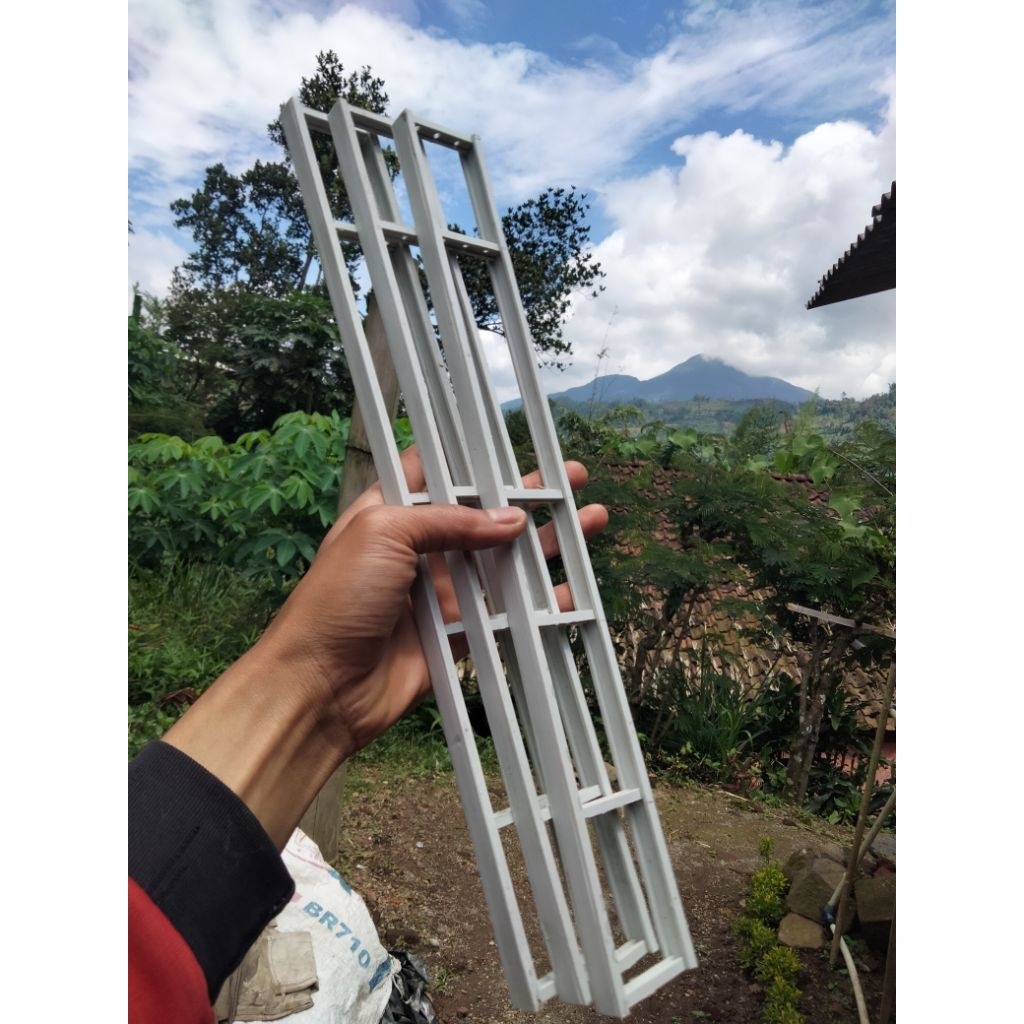 sasis miniatur truk sekala 14 pvc