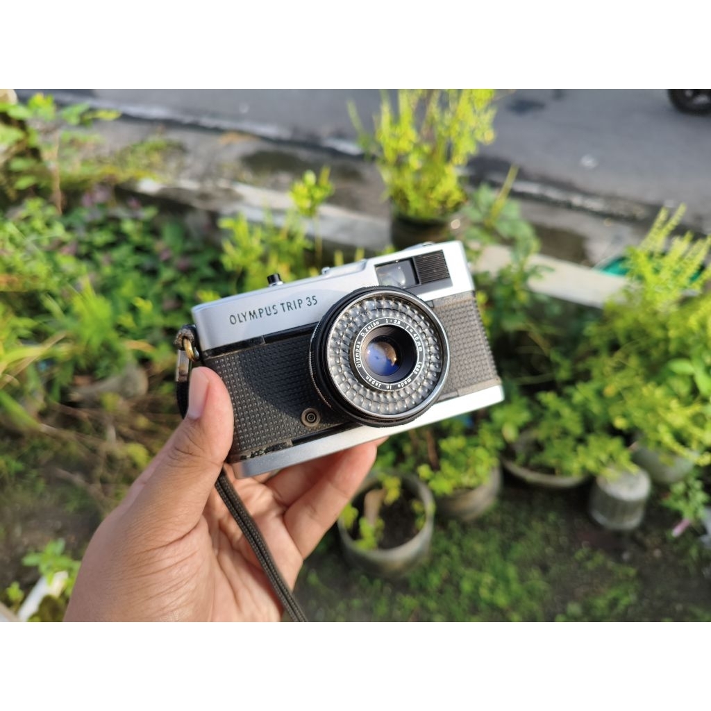 kamera analog Olympus Trip 35