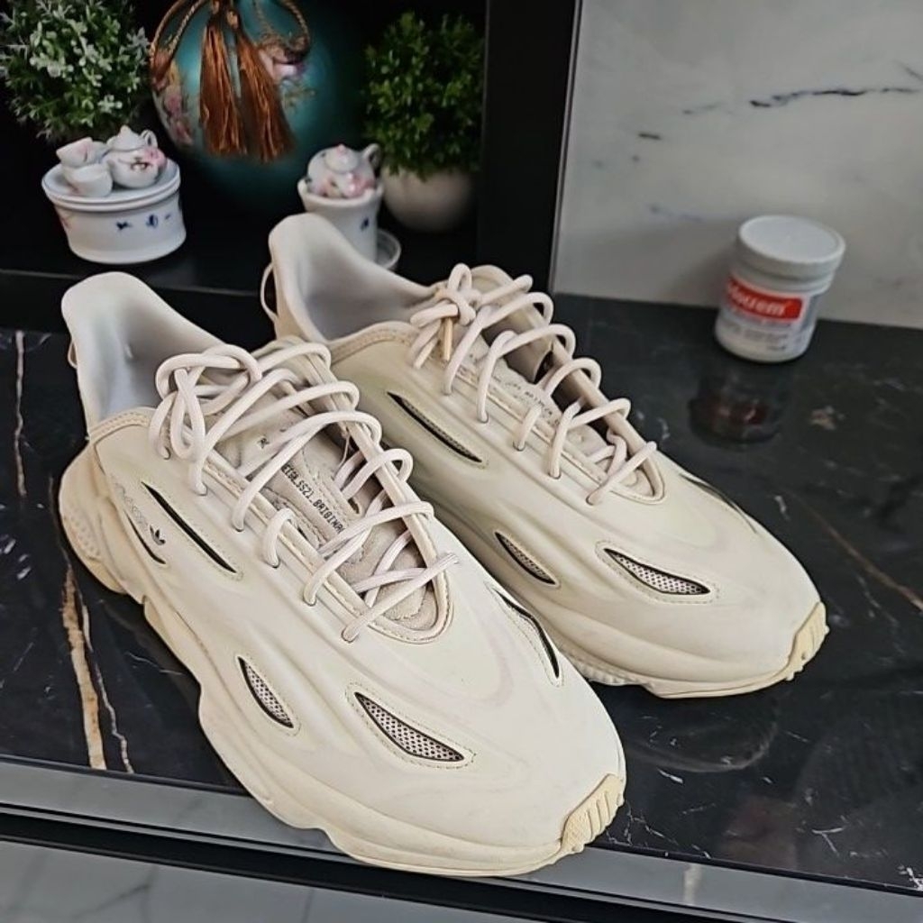 Adidas ozweego celox beige