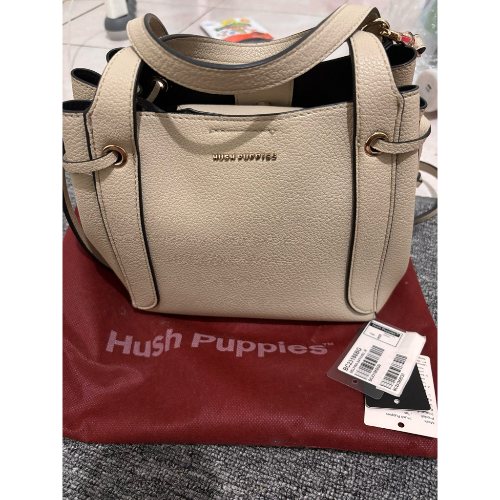 preloved tas hush puppies