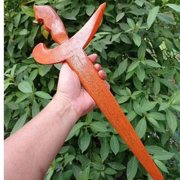 KERIS KOMPLIT SARUNG KAYU - KERIS TRADISIONAL - KERIS KAYU - KERIS PERAGA - KERIS KAYU MAINAN - KERI
