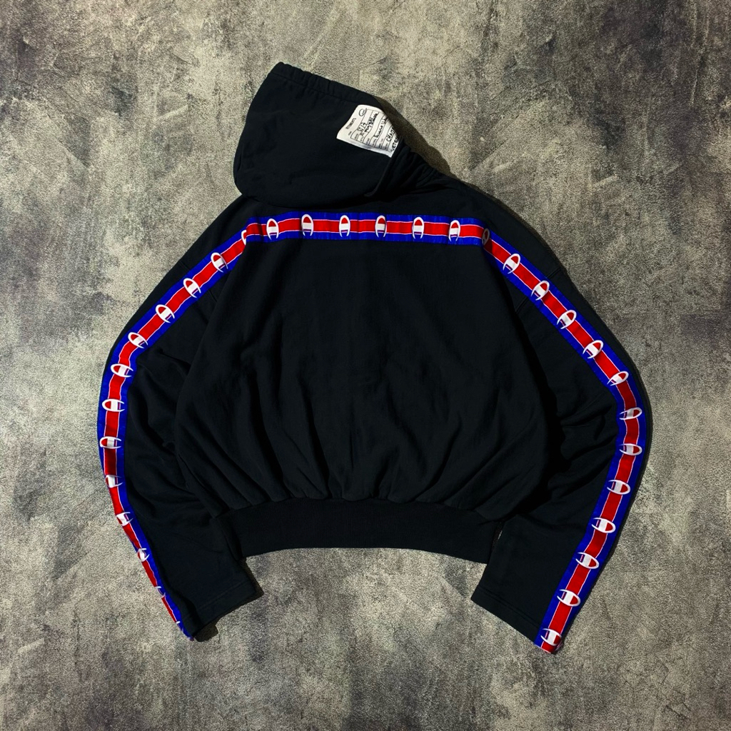 ZIIPHOODIE CHAMPION X VETEMENTS