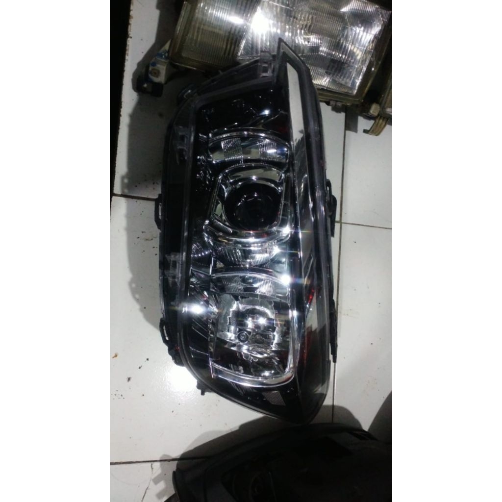 headlamp Wuling confero s