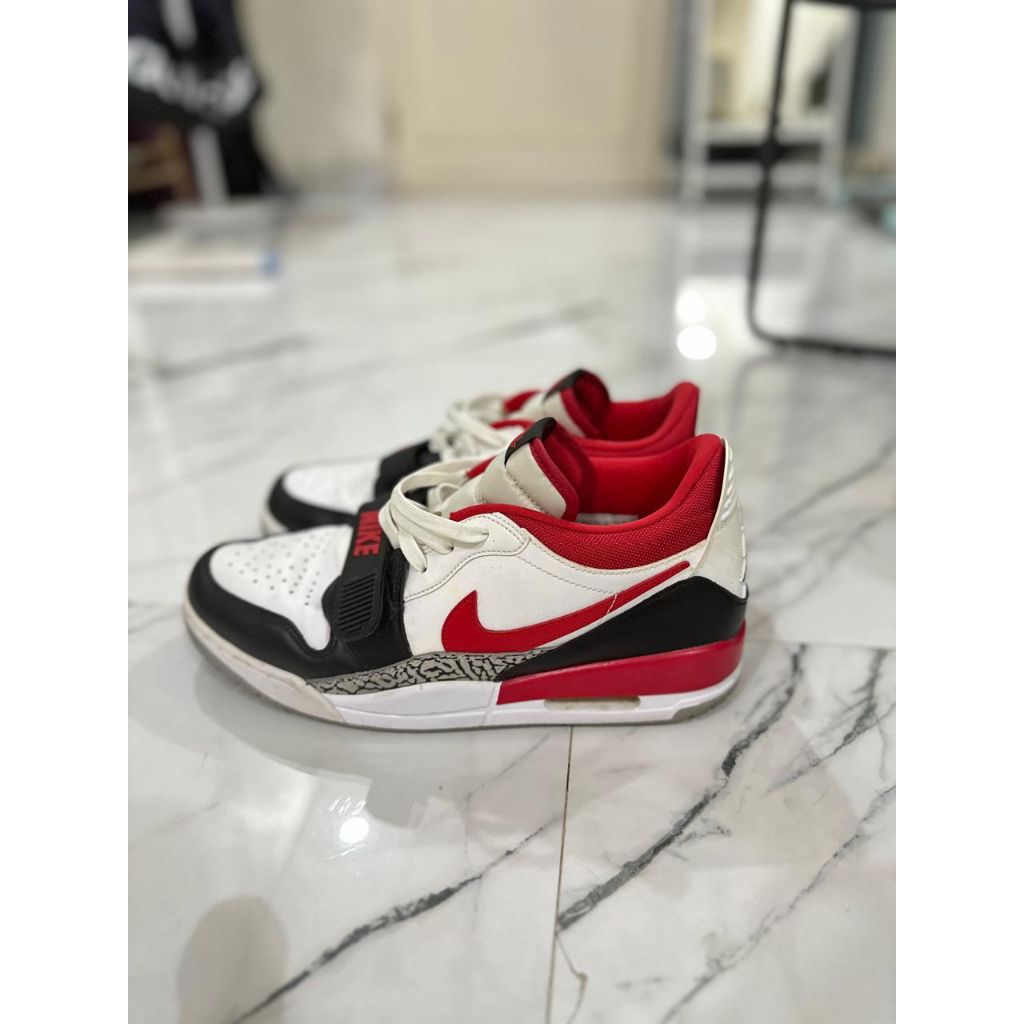 Sepatu Sneaker NIKE AIR JORDAN 100% ORIGINAL