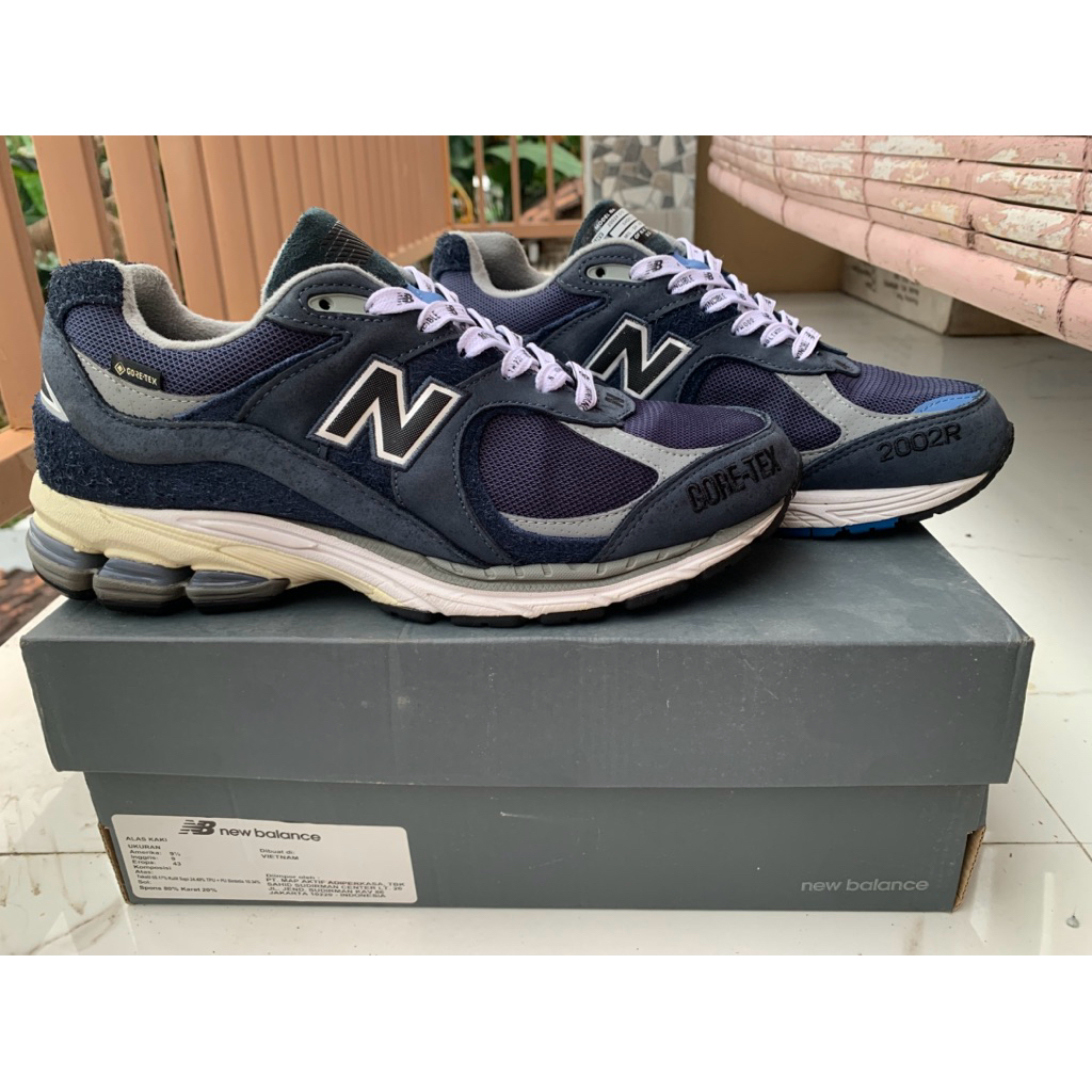 New Balance 2002R Invincible x N.Hoolywood Gore-Tex Navy
