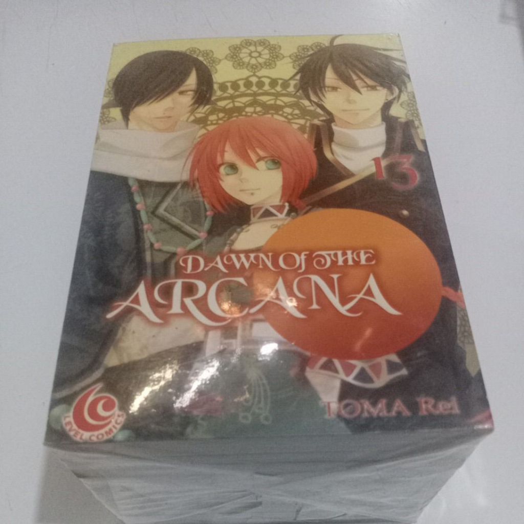 Komik Dawn of The Arcana 1-13 bekas