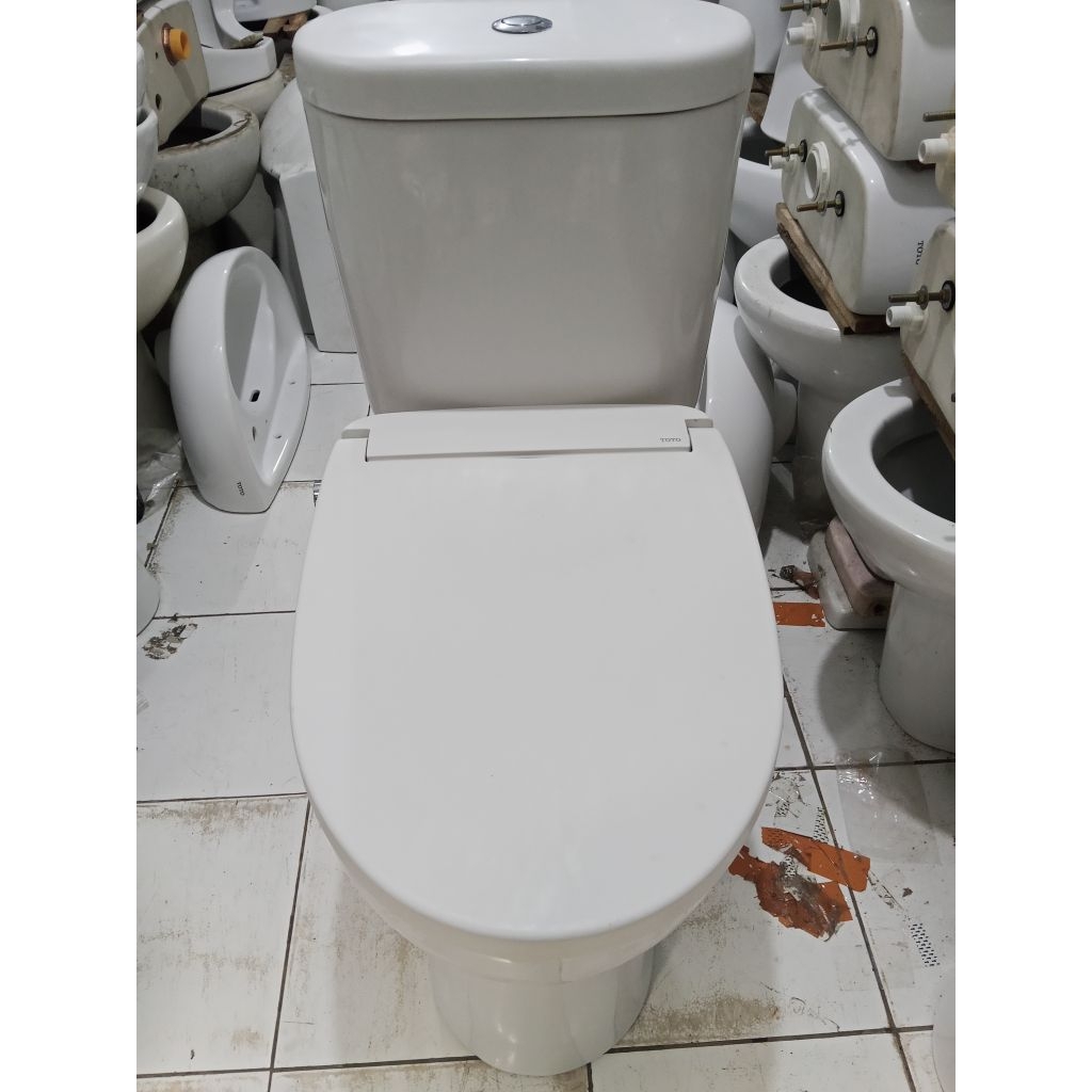 closet duduk TOTO sw420jp (putih)