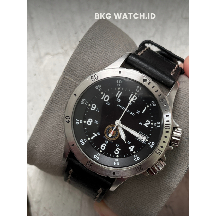 Hamilton Singapore Military Quartz Watch – Field Watch Style – Second Original