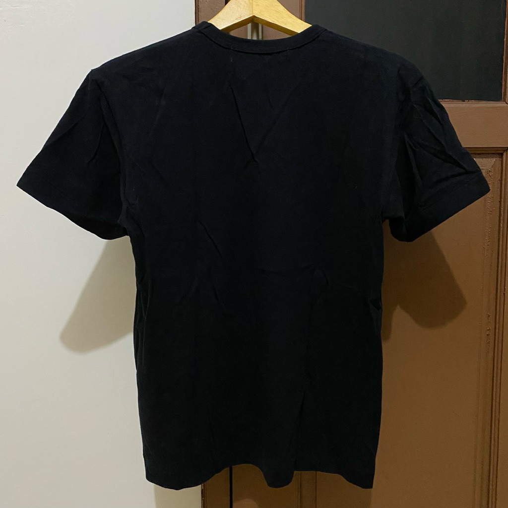 Comme Des Garcons CDG Play Big Black Heart Logo AZ-T114 T-shirtAuthentic