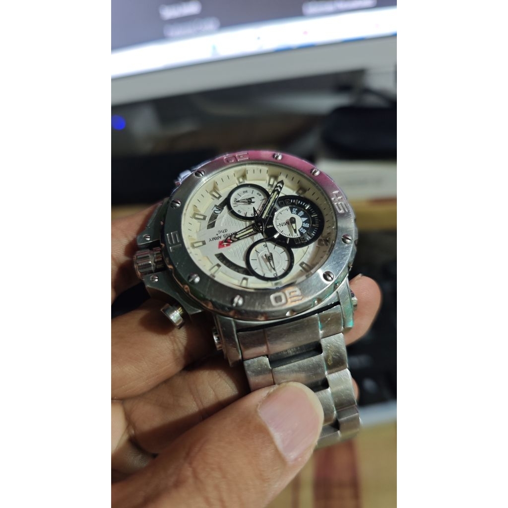 Jam Tangan Swiss Army dhc+ Original – Steel Silver
