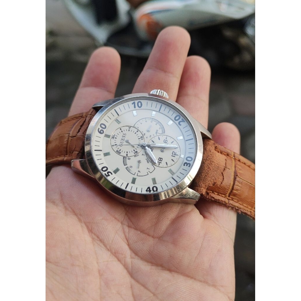 jam tangan original guess pria second bekas preloved