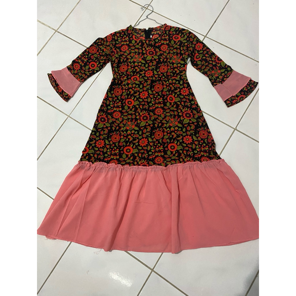 preloved gamis anak dress muslim PL batik motif bunga model duyung mermaid pink peach 5 6 7 tahun